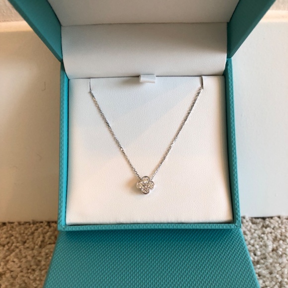DIAMOND NECKLACE - Picture 2 of 14